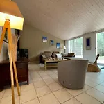 Spacieuse Maison En Foret Proche Pour 7 Personnes - Fr-1-323-570