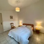 Spacieuse Maison En Foret Proche Pour 7 Personnes - Fr-1-323-570