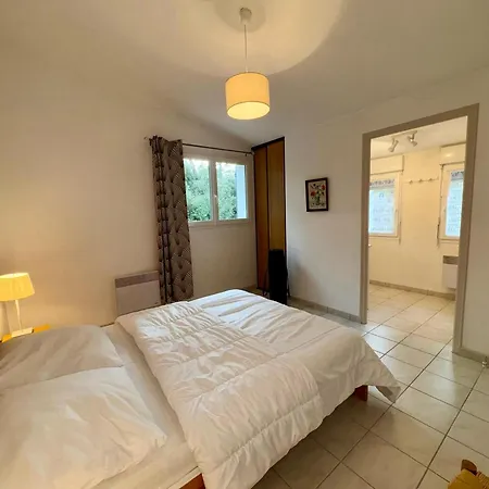 Spacieuse Maison En Forêt Proche Pour 7 Personnes - Fr-1-323-570 * Saint-Jean-de-Monts